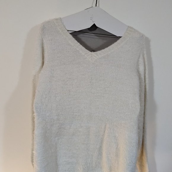 NWT Cream Carreli Jeans Eyelash Long Sweater Size: L - Picture 8 of 13
